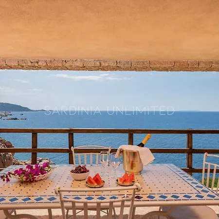 Saluto Del Sole- Sardinia Unlimited Costa Paradiso