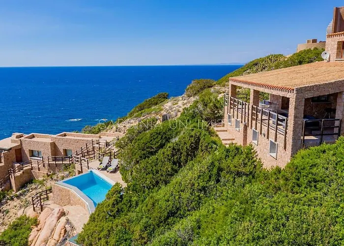 Saluto Del Sole- Sardinia Unlimited * Коста-Парадисо