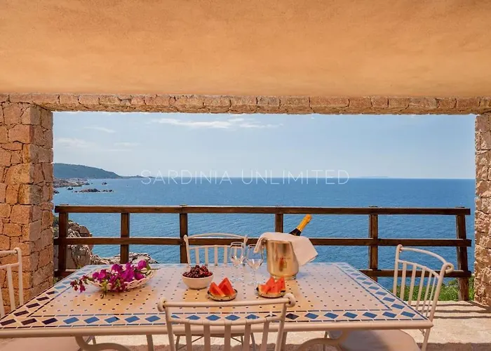 Saluto Del Sole- Sardinia Unlimited Коста-Парадисо